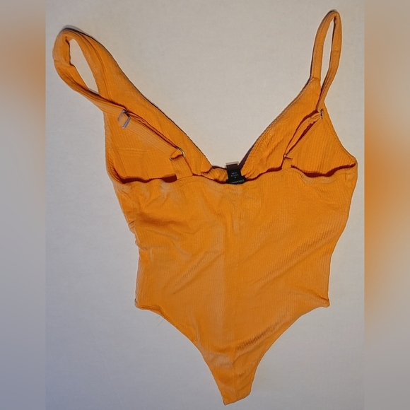 Wild Fable Bodysuit Size Small Orange - Picture 2 of 10